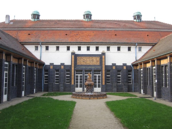 © schon wieder der Maurermeister vom Kürfurst © schon wieder der Maurermeister vom Kürfurst